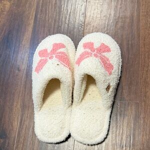 Cozy Cream Slippers with Pink Bow